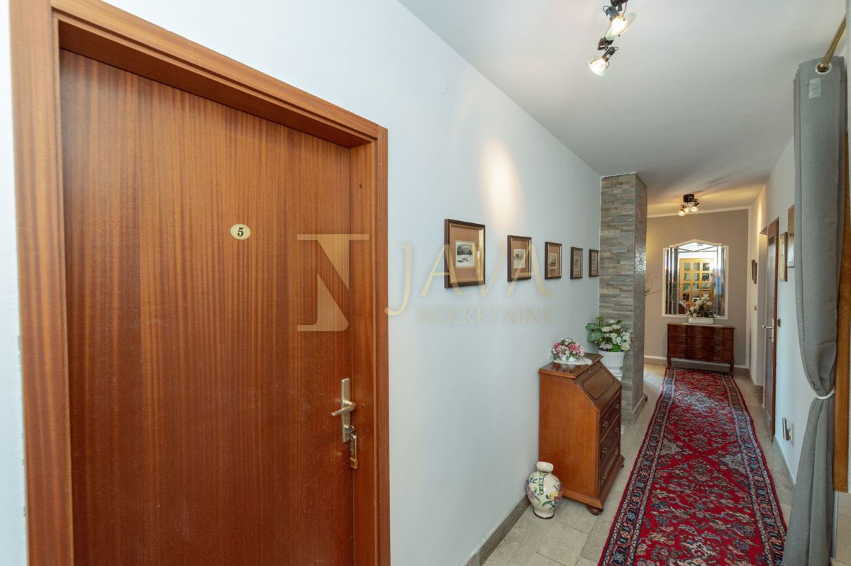 Casa Selce, Crikvenica, 431,04m2