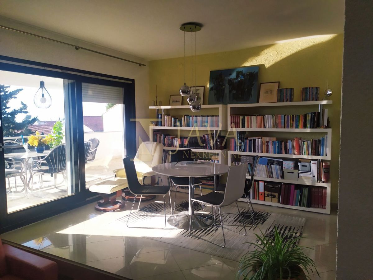 Casa Malinska, Malinska-Dubašnica, 300m2