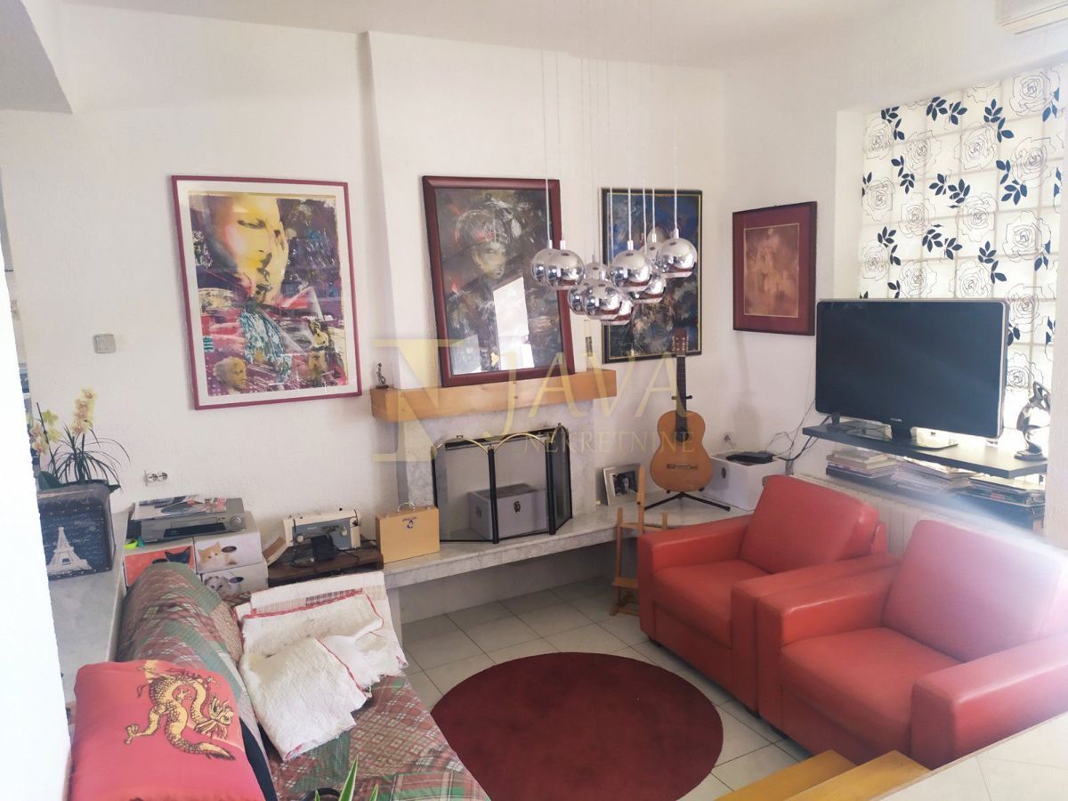 Casa Malinska, Malinska-Dubašnica, 300m2