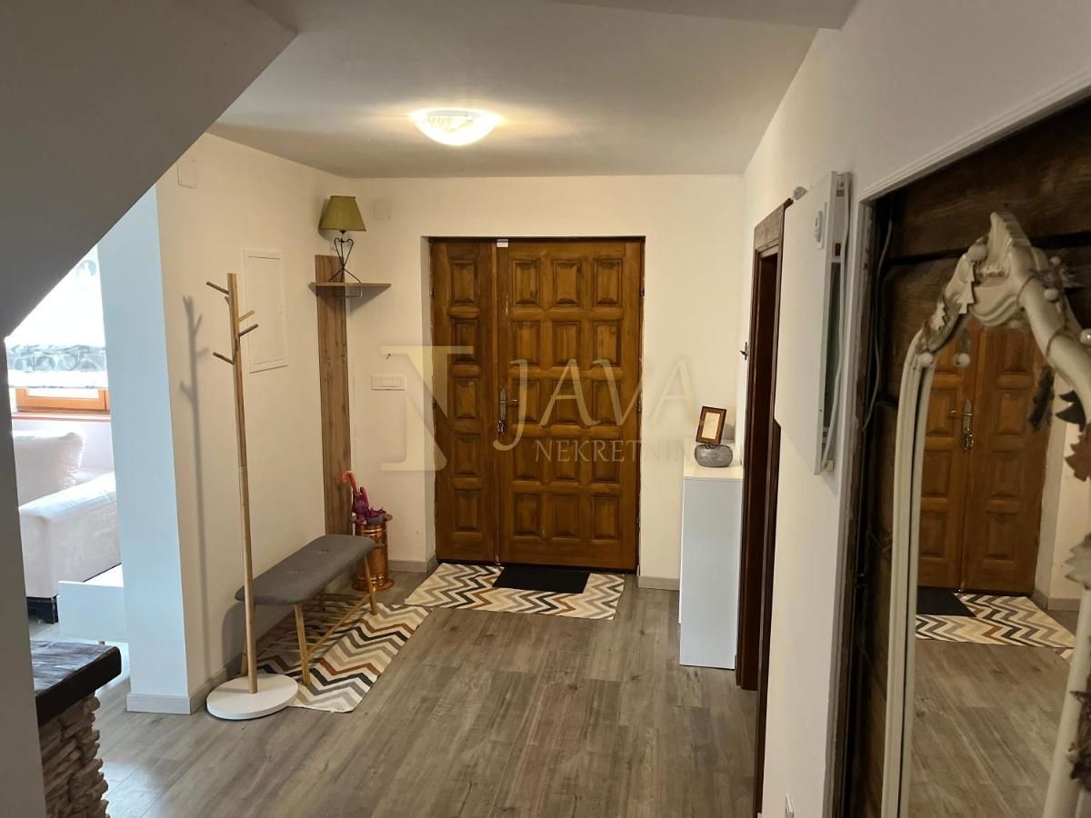 Casa Komlenići, Vrbovsko, 130m2