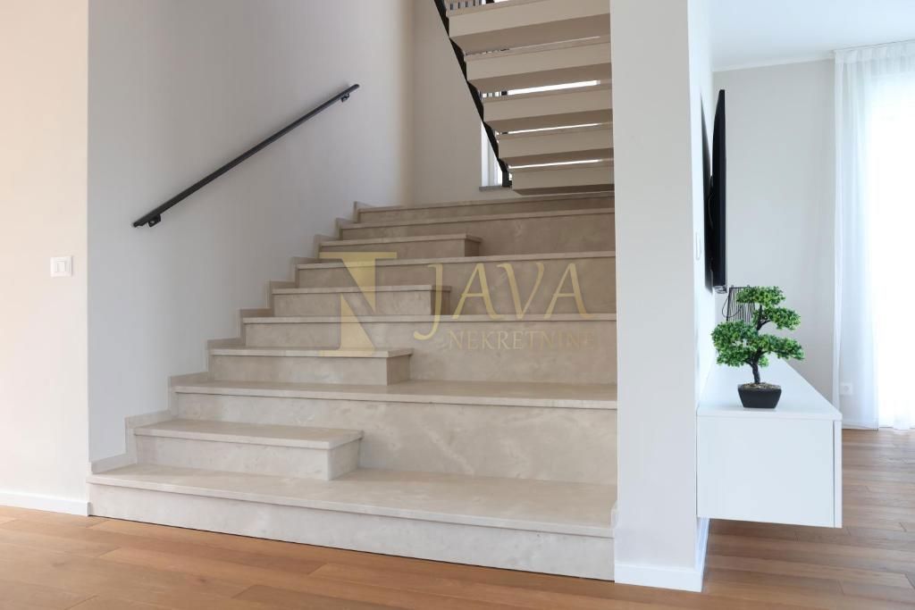 Casa Šmrika, Kraljevica, 155m2