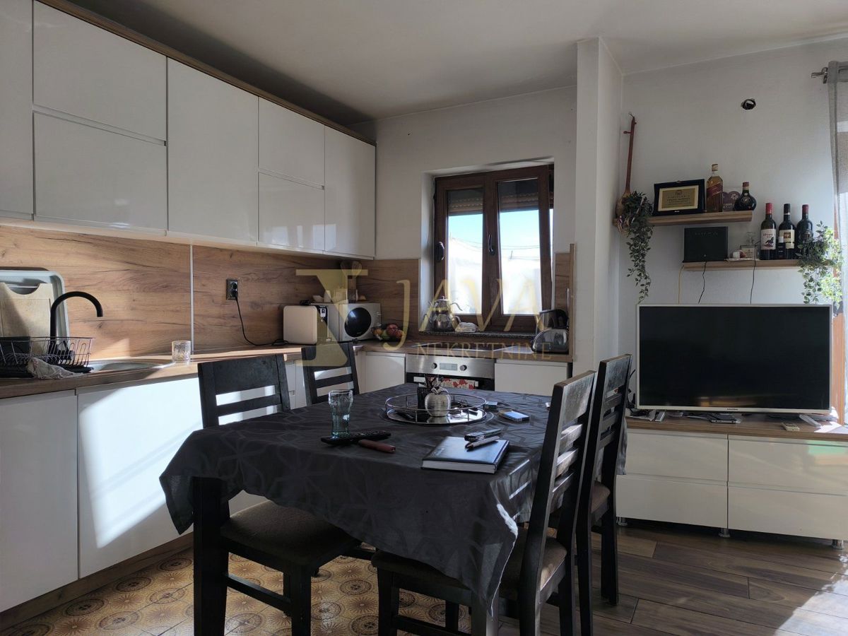 Appartamento Marinići, Viškovo, 98m2