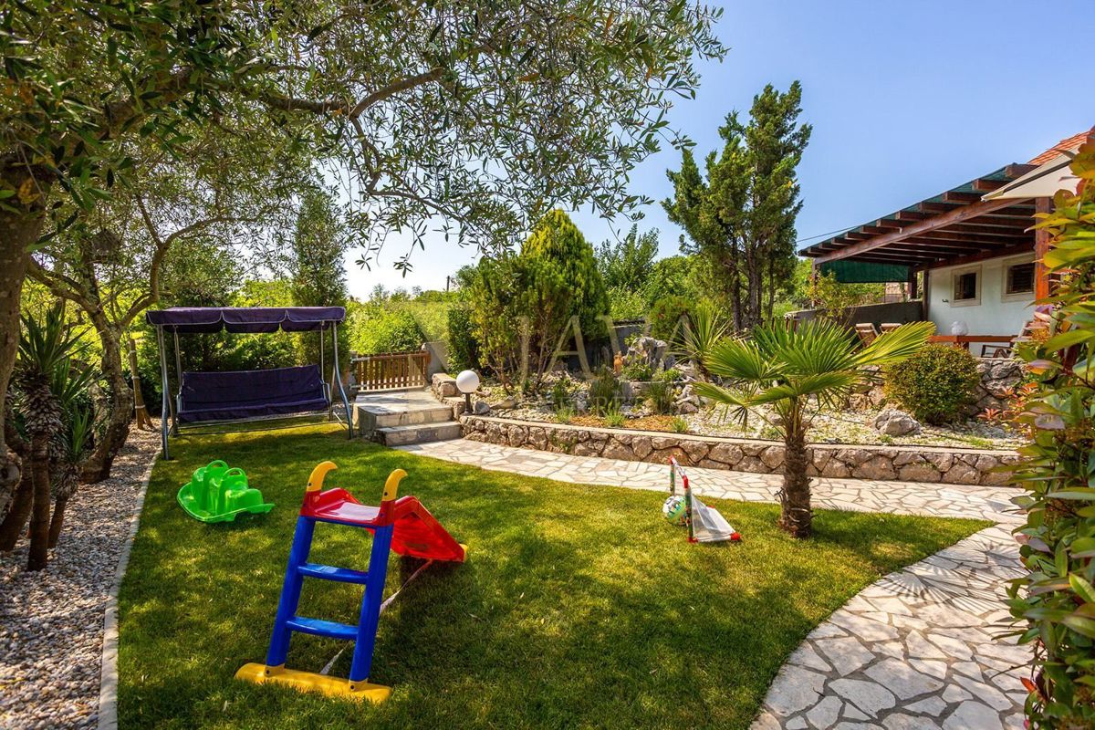 Casa Risika, Vrbnik, 205m2