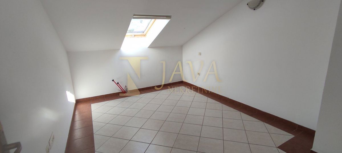 Appartamento Novi Vinodolski, 158,54m2