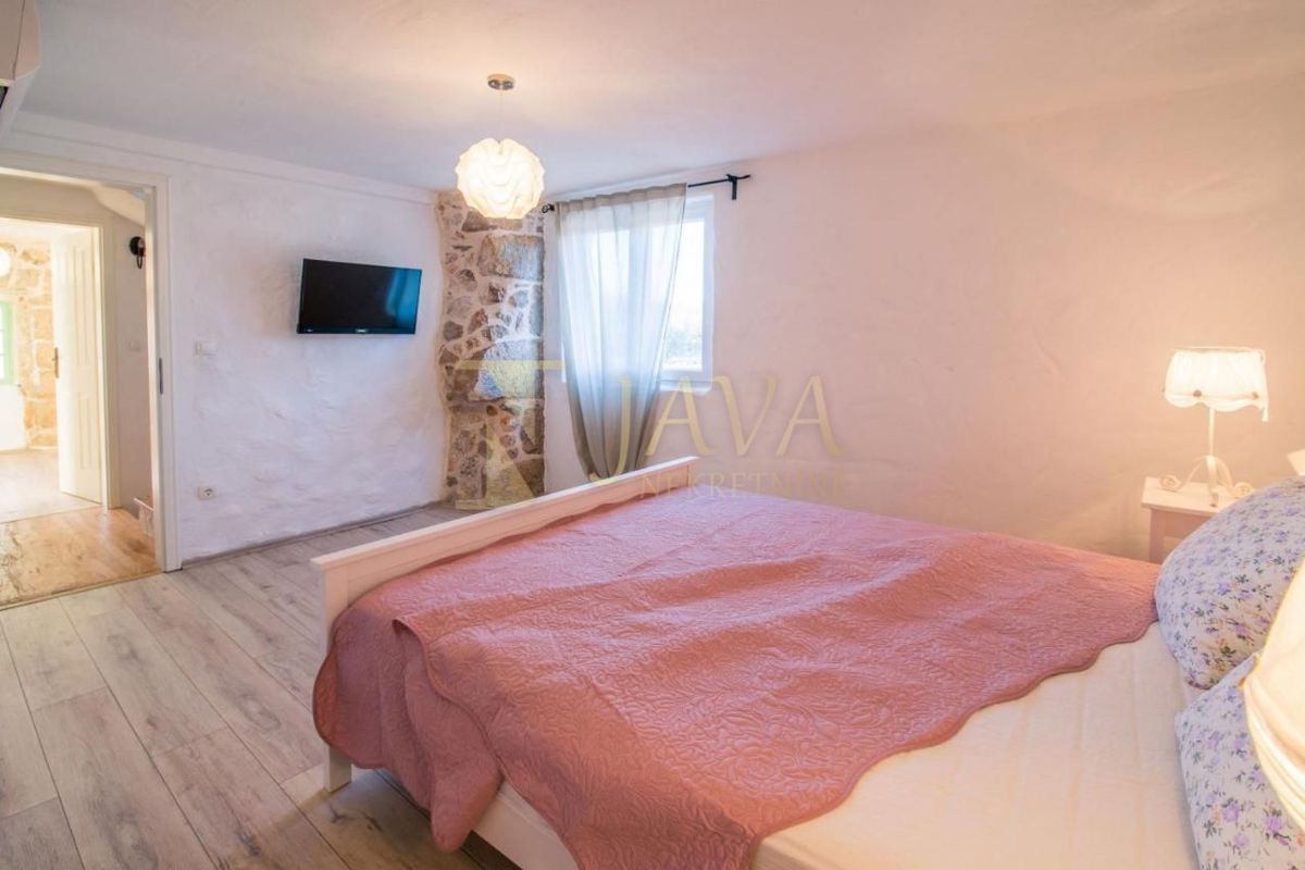 Casa Garica, Vrbnik, 120m2