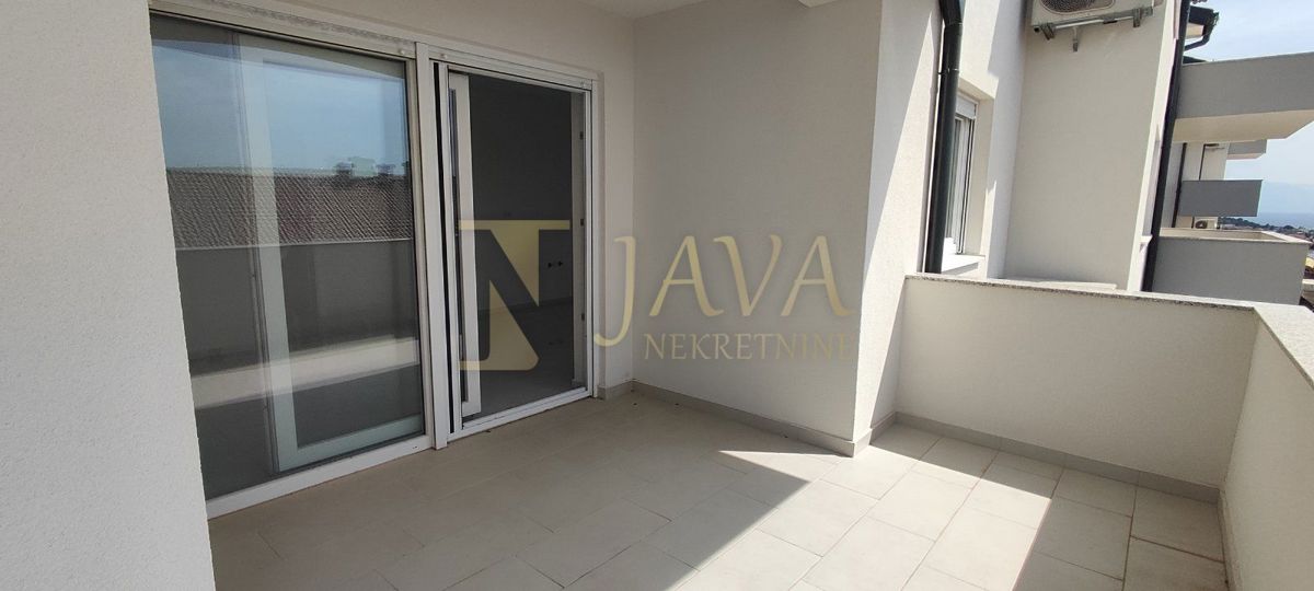 Crikvenica/Selce,nuova costruzione,penthouse,3 camere da letto,2 terrazze,2PM,400metri dal mare