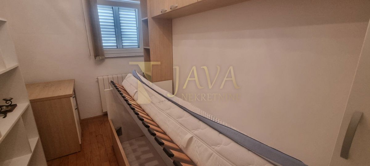 Appartamento Donja Drenova, Rijeka, 64m2