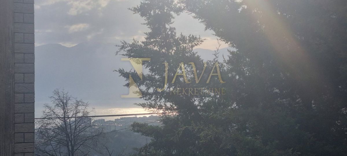 Appartamento Donja Drenova, Rijeka, 64m2