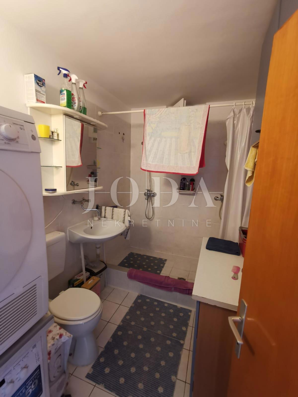 Casa Stinica, Senj, 100m2
