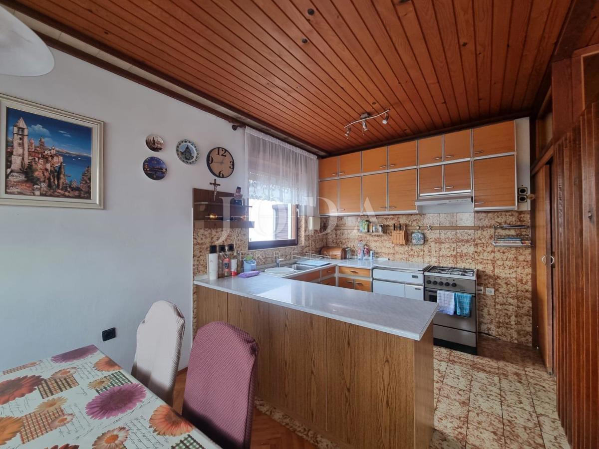 Casa Novi Vinodolski, 250m2