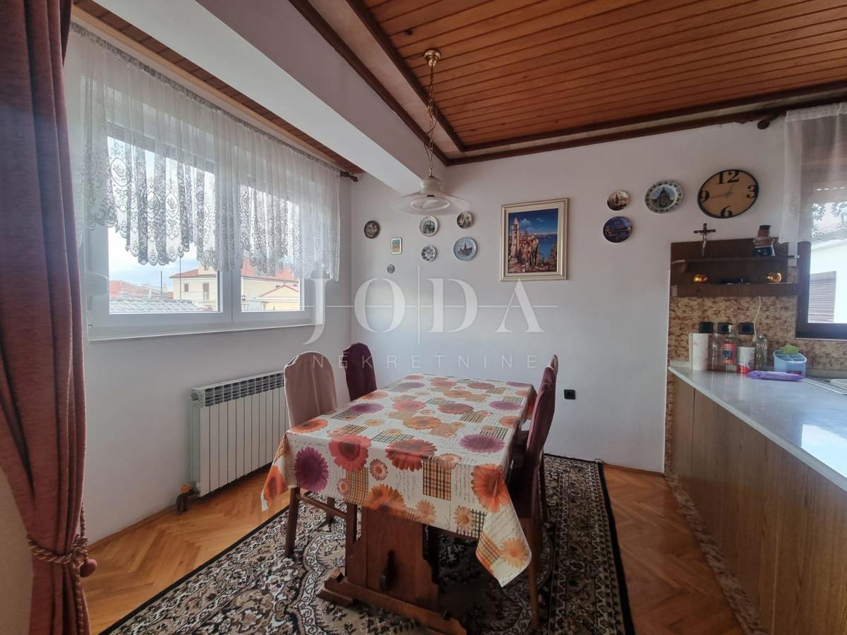 Casa Novi Vinodolski, 250m2