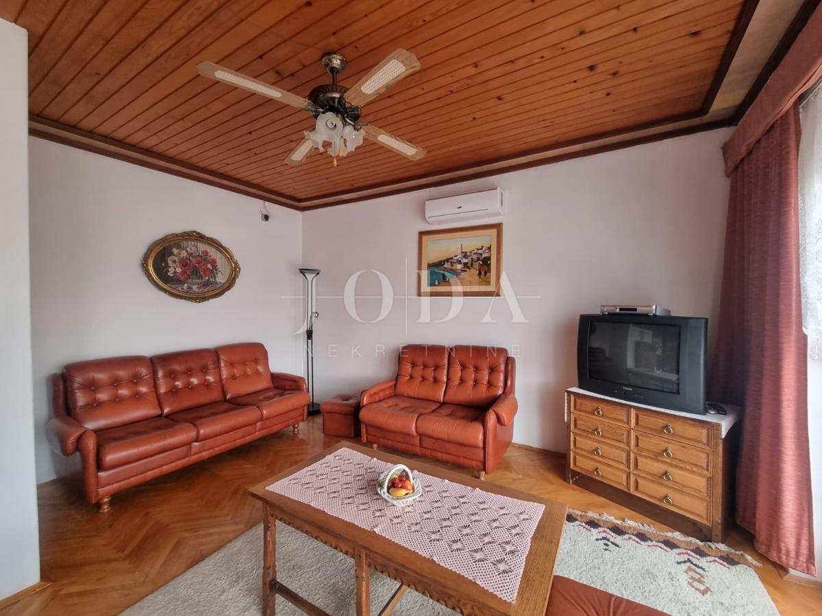 Casa Novi Vinodolski, 250m2