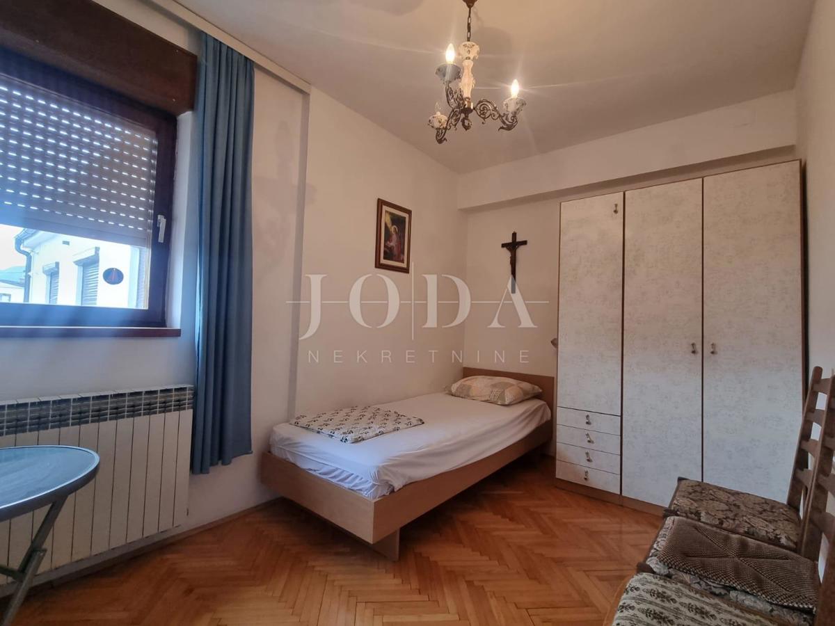 Casa Novi Vinodolski, 250m2