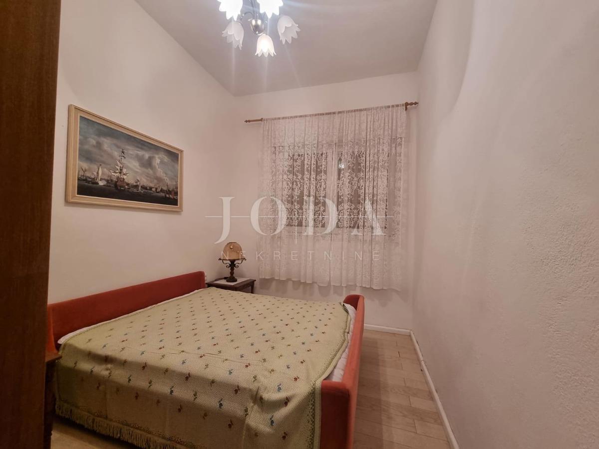 Casa Novi Vinodolski, 250m2