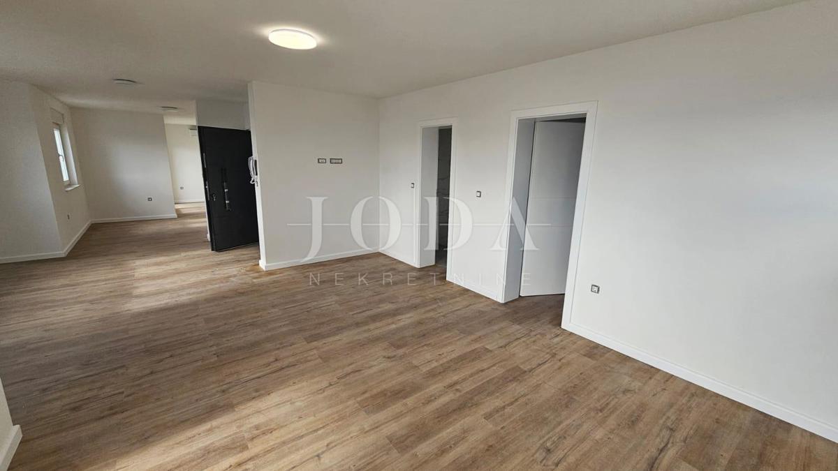 Allogio Crikvenica, 110m2