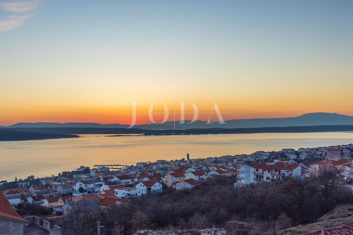 Attico unico in vendita a Crikvenica