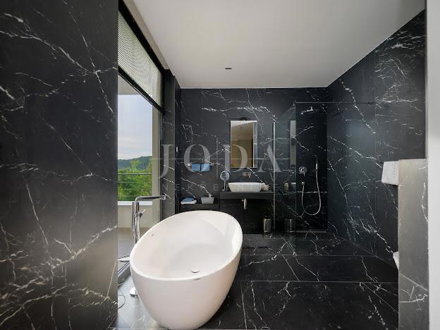 Casa Grožnjan, 300m2