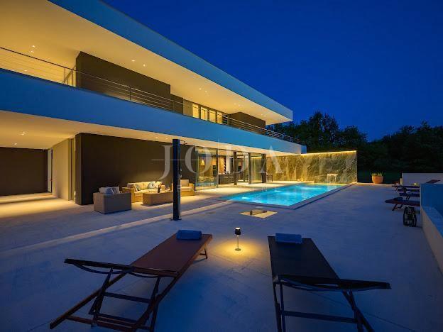 Casa Grožnjan, 300m2