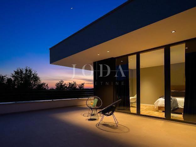 Casa Grožnjan, 300m2