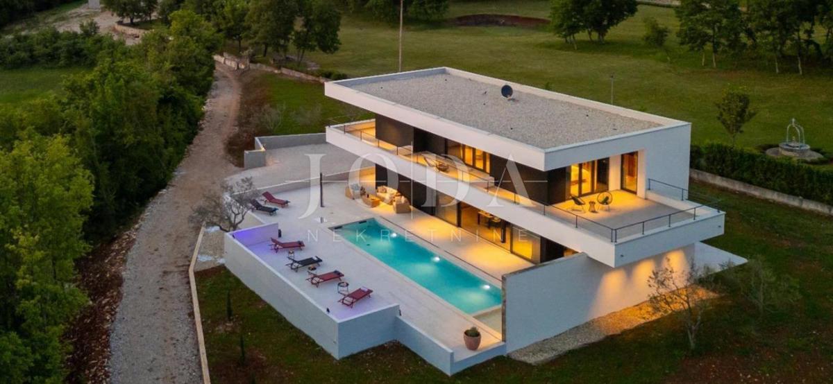 Casa Grožnjan, 300m2