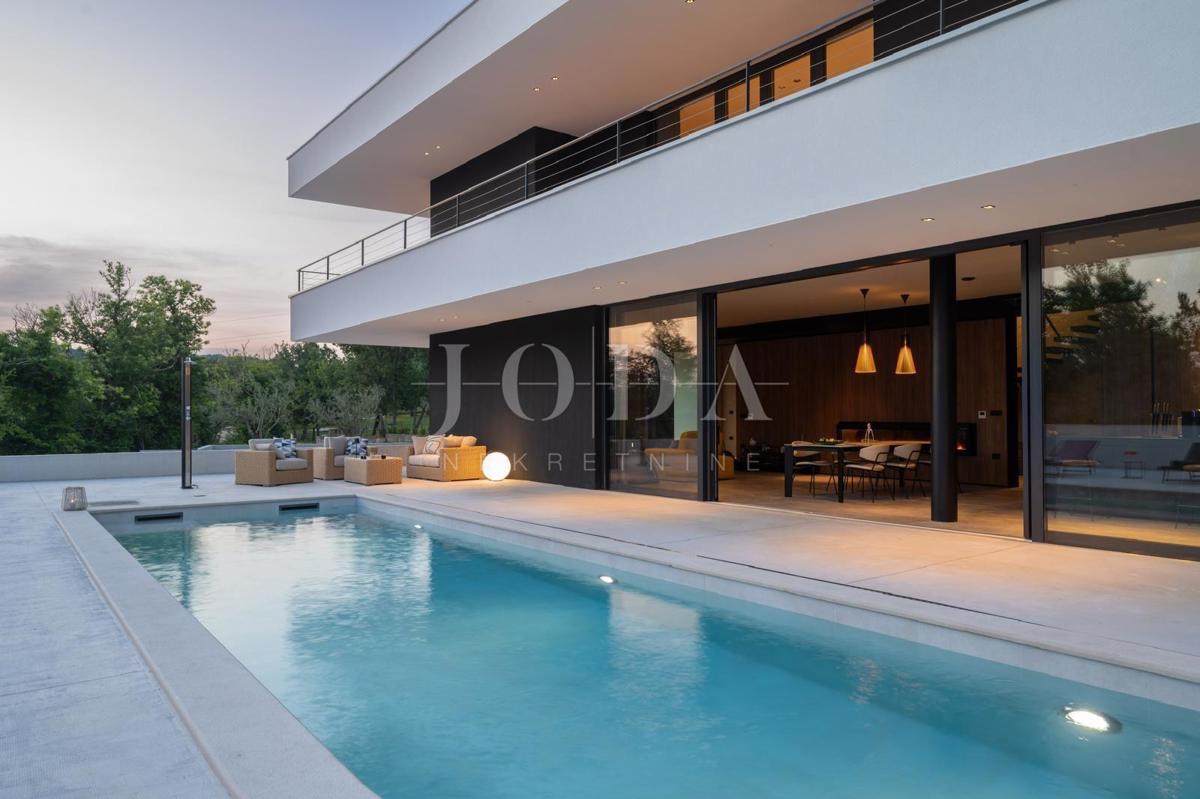 Casa Grožnjan, 300m2