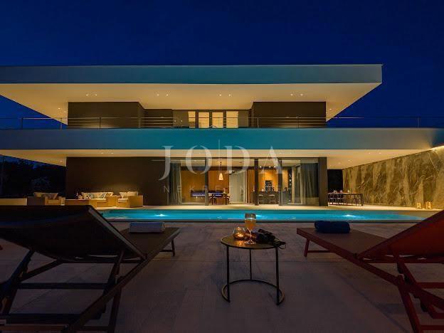 Casa Grožnjan, 300m2