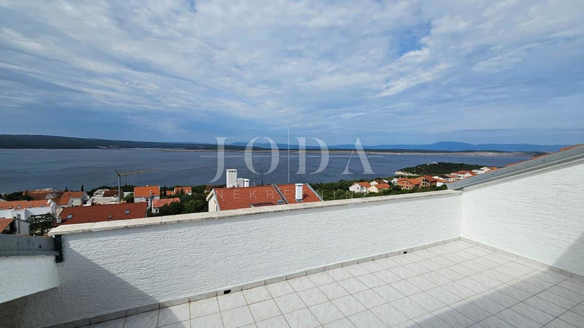 Dramalj – Appartamento con splendida vista mare