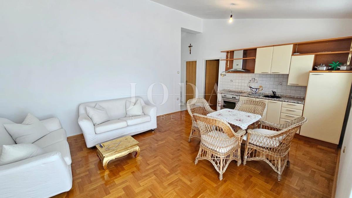 Dramalj – Appartamento con splendida vista mare