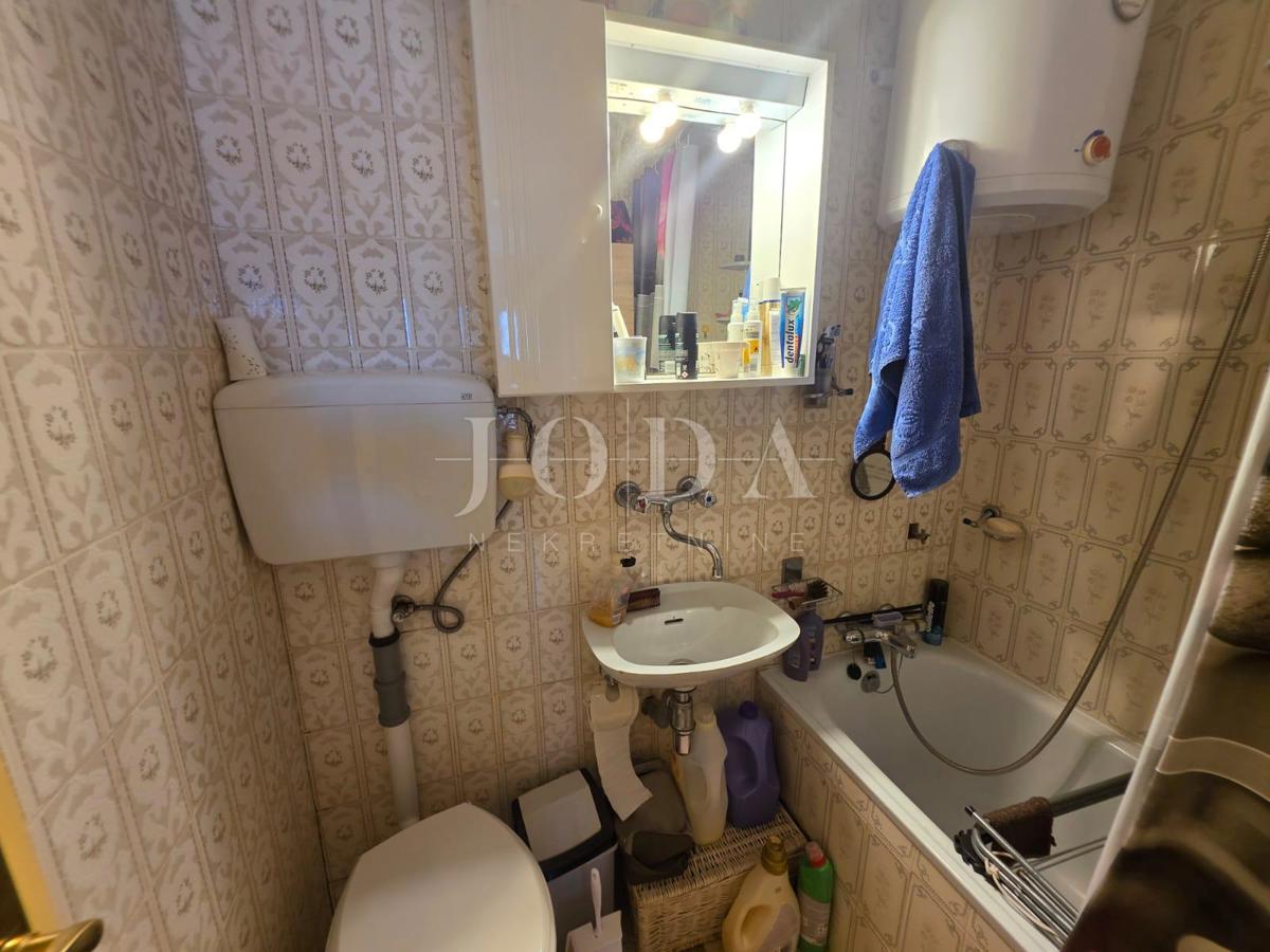 Casa con 3 unità abitative