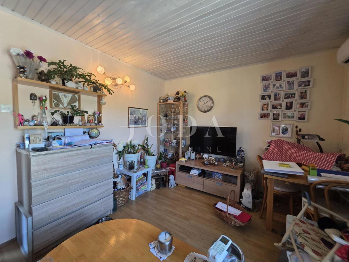 Casa con 3 unità abitative