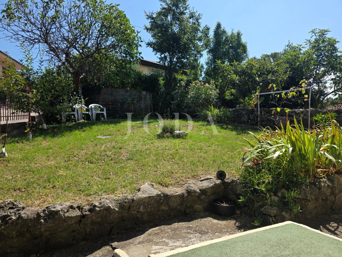 Casa con 3 unità abitative