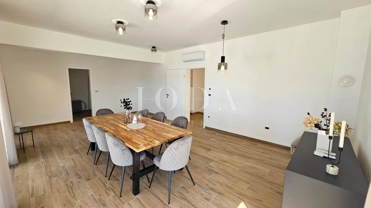 Casa Lukovo Šugarje, Karlobag, 92m2