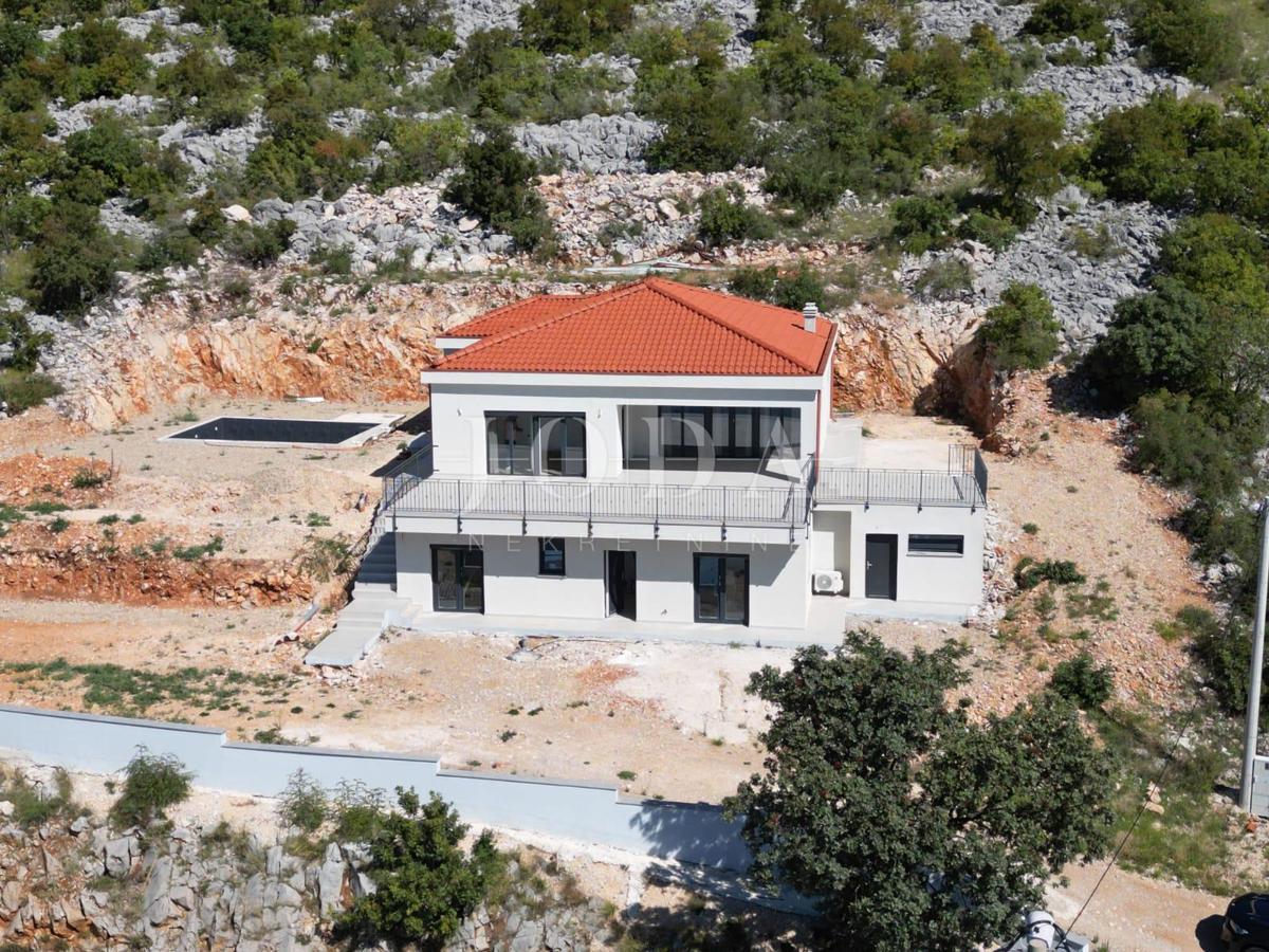 Casa Lukovo Šugarje, Karlobag, 92m2