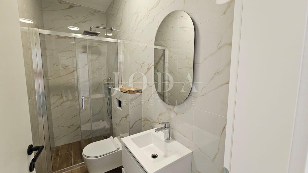 Casa Lukovo Šugarje, Karlobag, 92m2