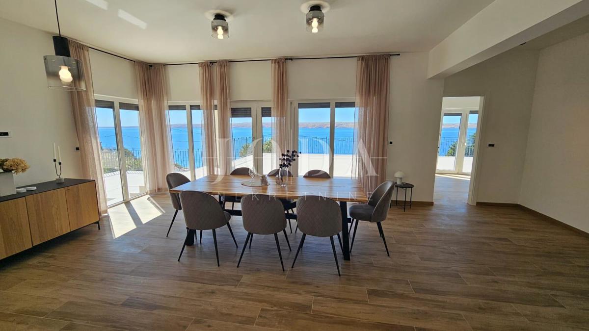 Casa Lukovo Šugarje, Karlobag, 92m2