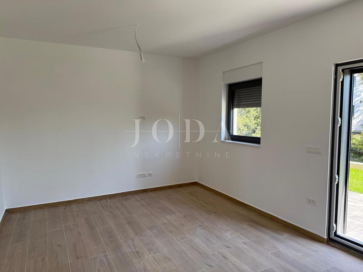 Jadranovo: case di nuova 