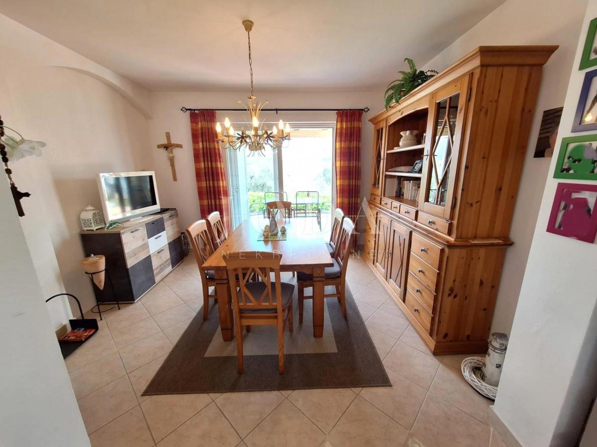 Casa a 200 metri dal mare, Malinska!