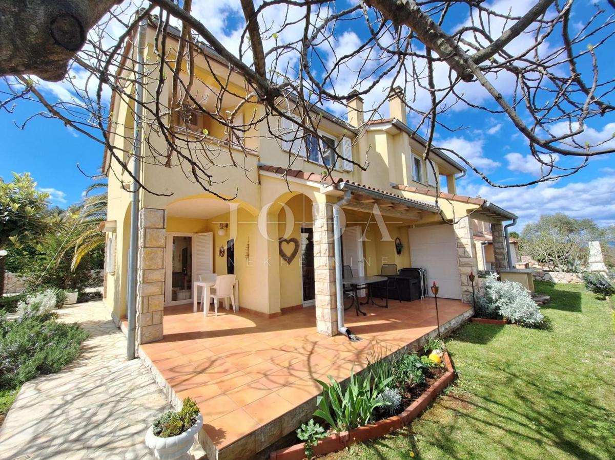 Casa a 200 metri dal mare, Malinska!