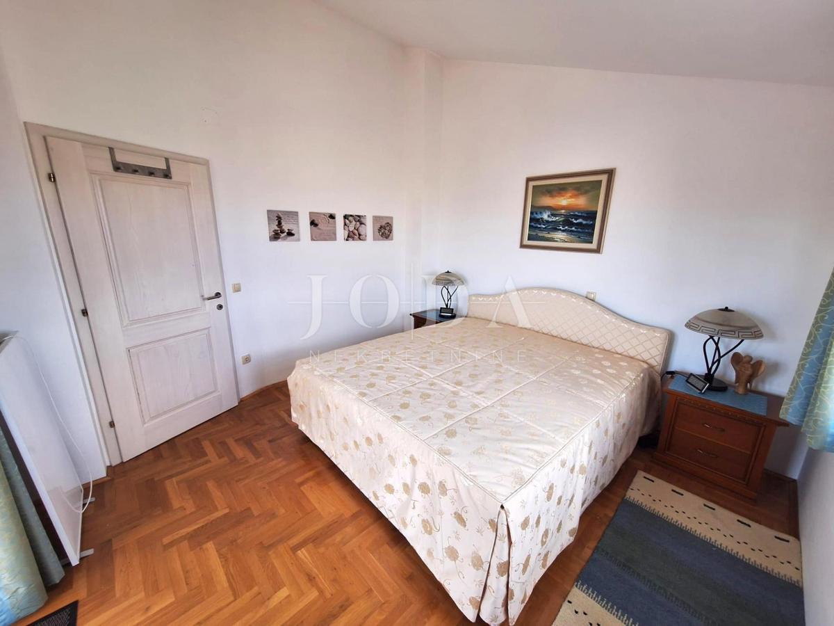 Casa a 200 metri dal mare, Malinska!