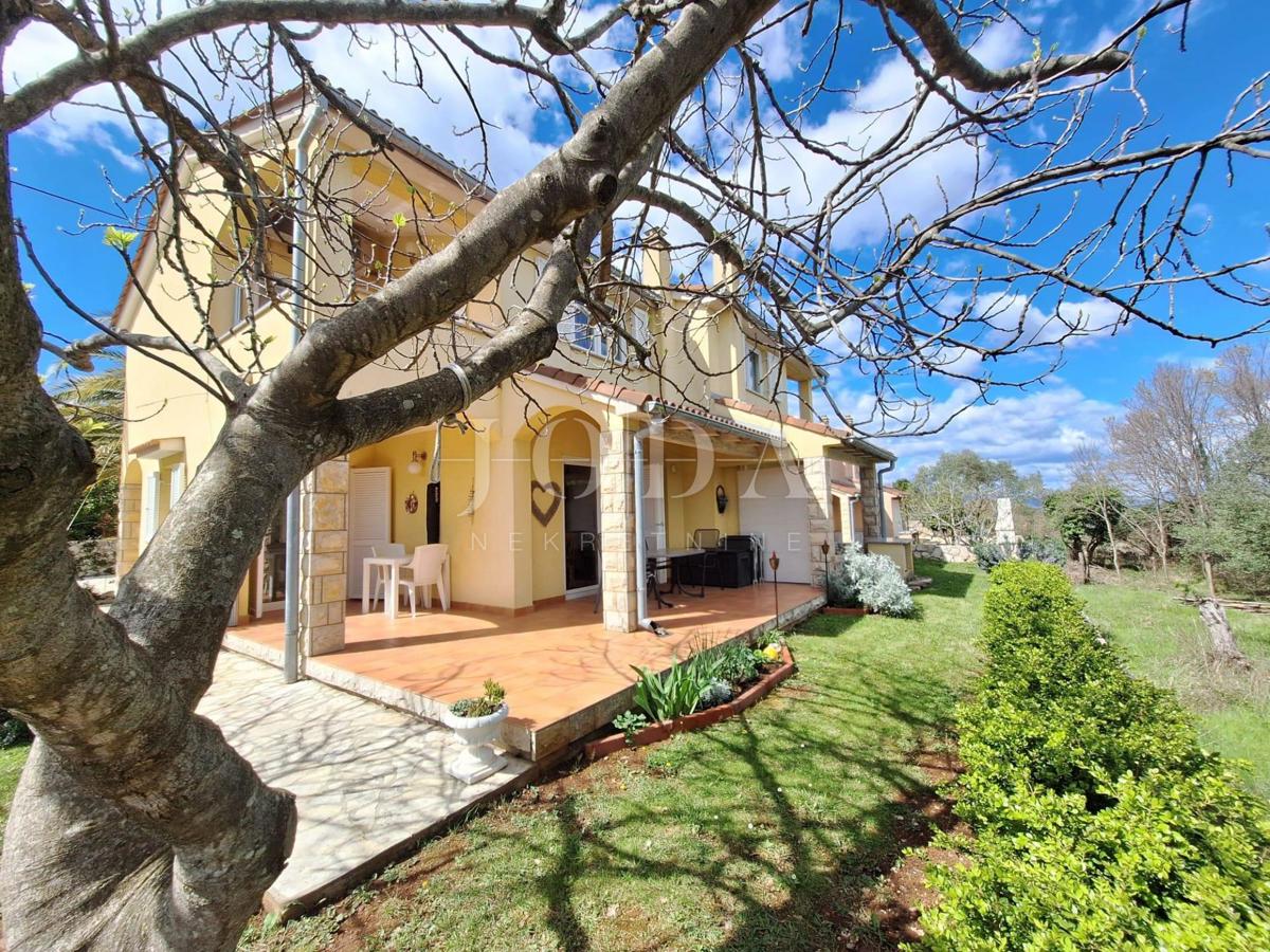 Casa a 200 metri dal mare, Malinska!