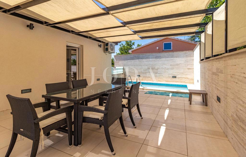 Allogio Crikvenica, 90m2