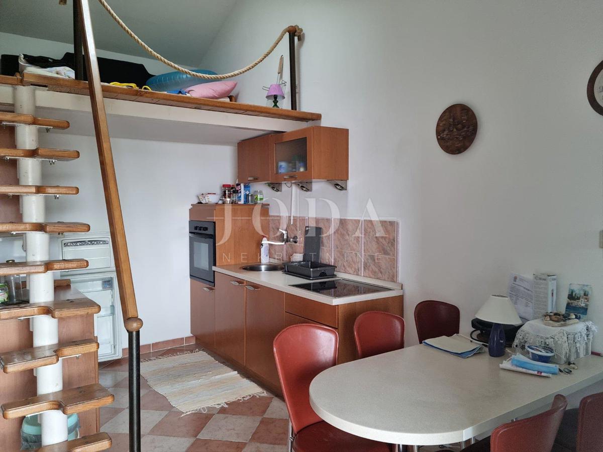 Allogio Novi Vinodolski, 65,71m2