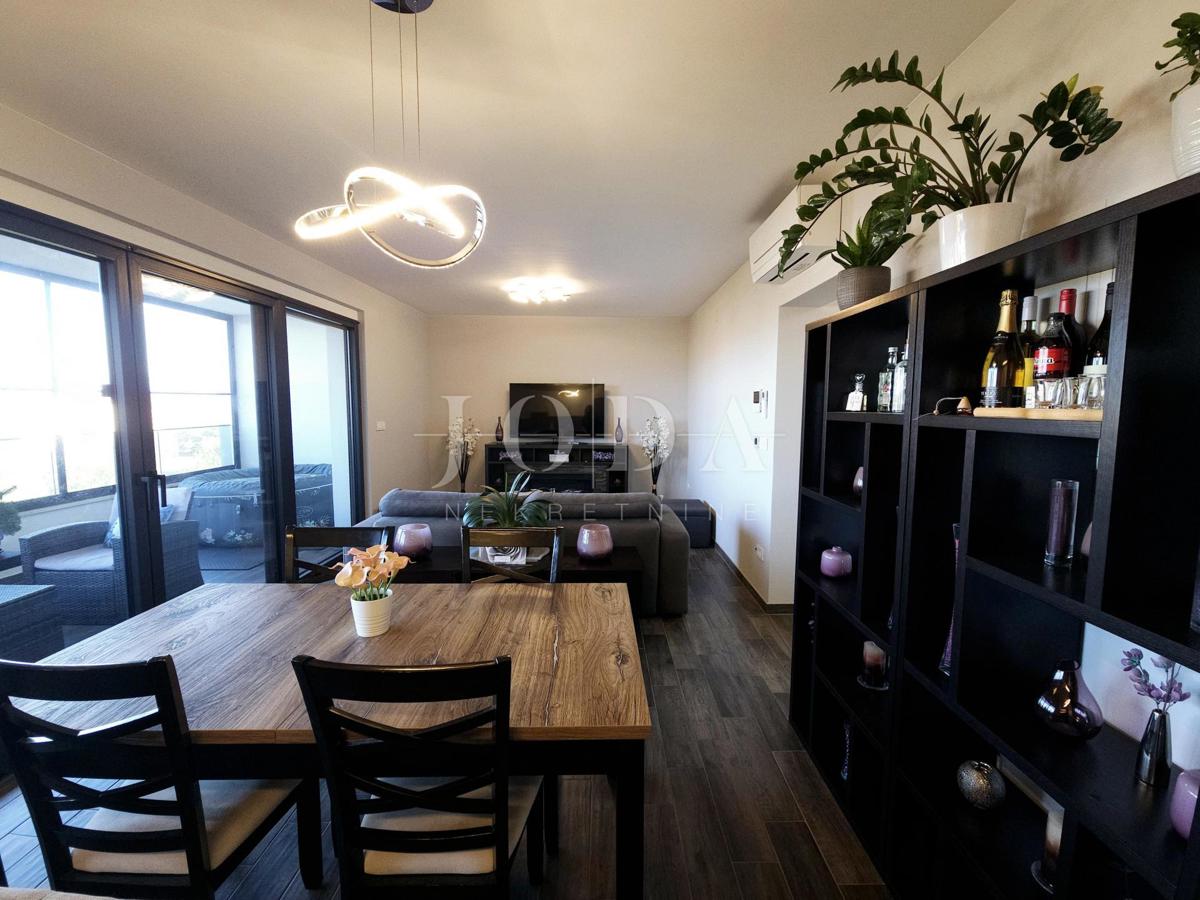 Bilocale funzionale con terrazza coperta