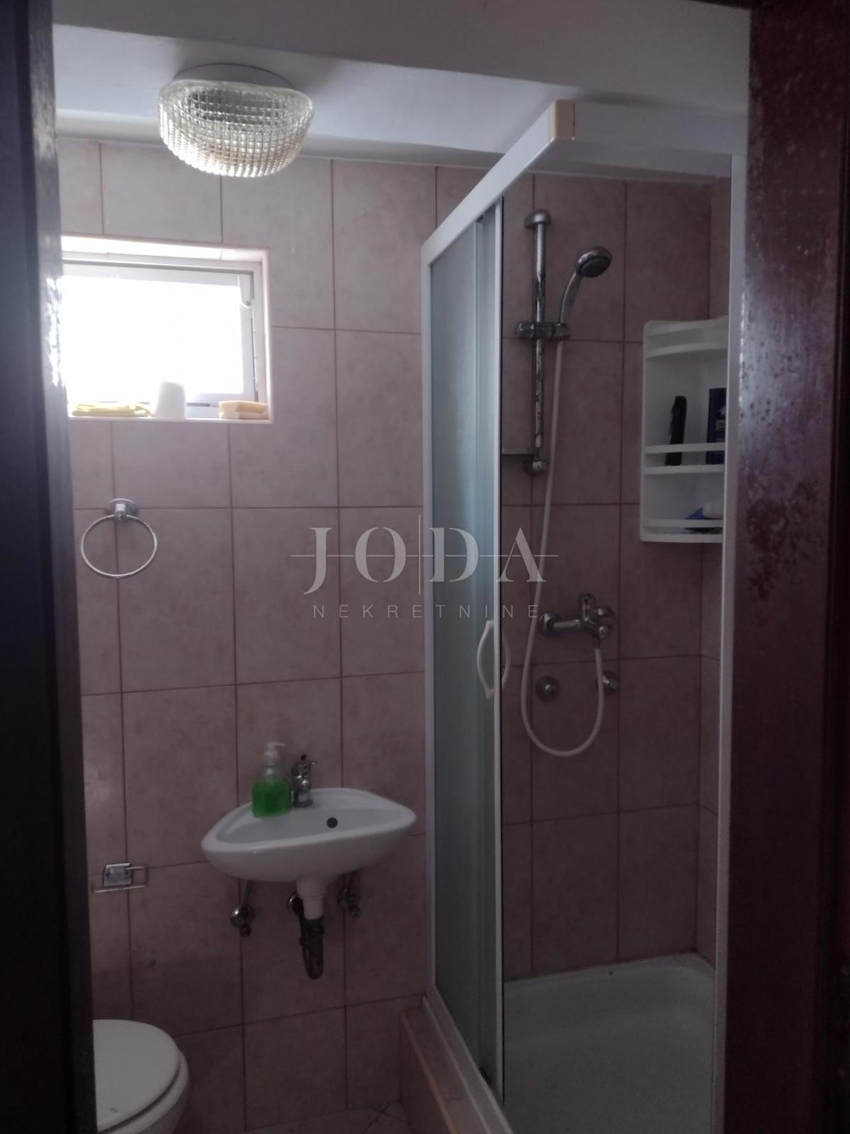 Allogio Jablanac, Senj, 100m2