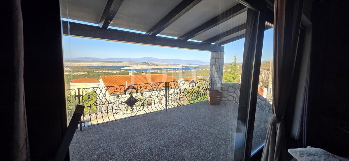 Casa esclusiva a Jadranovo con piscina, vista mare e ampio terreno