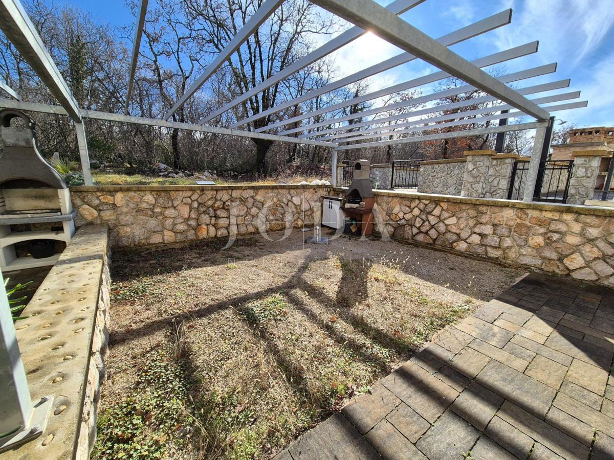 Appartamento con vista mare e giardino!