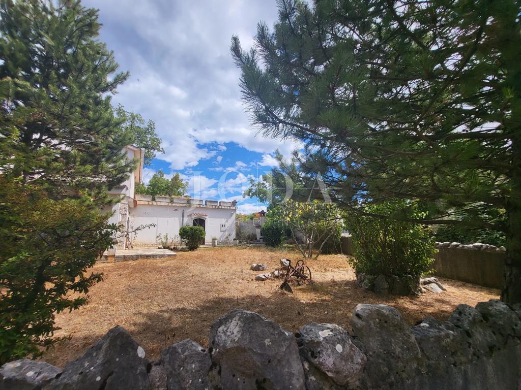 Detached house in a quiet location, island of Krk
