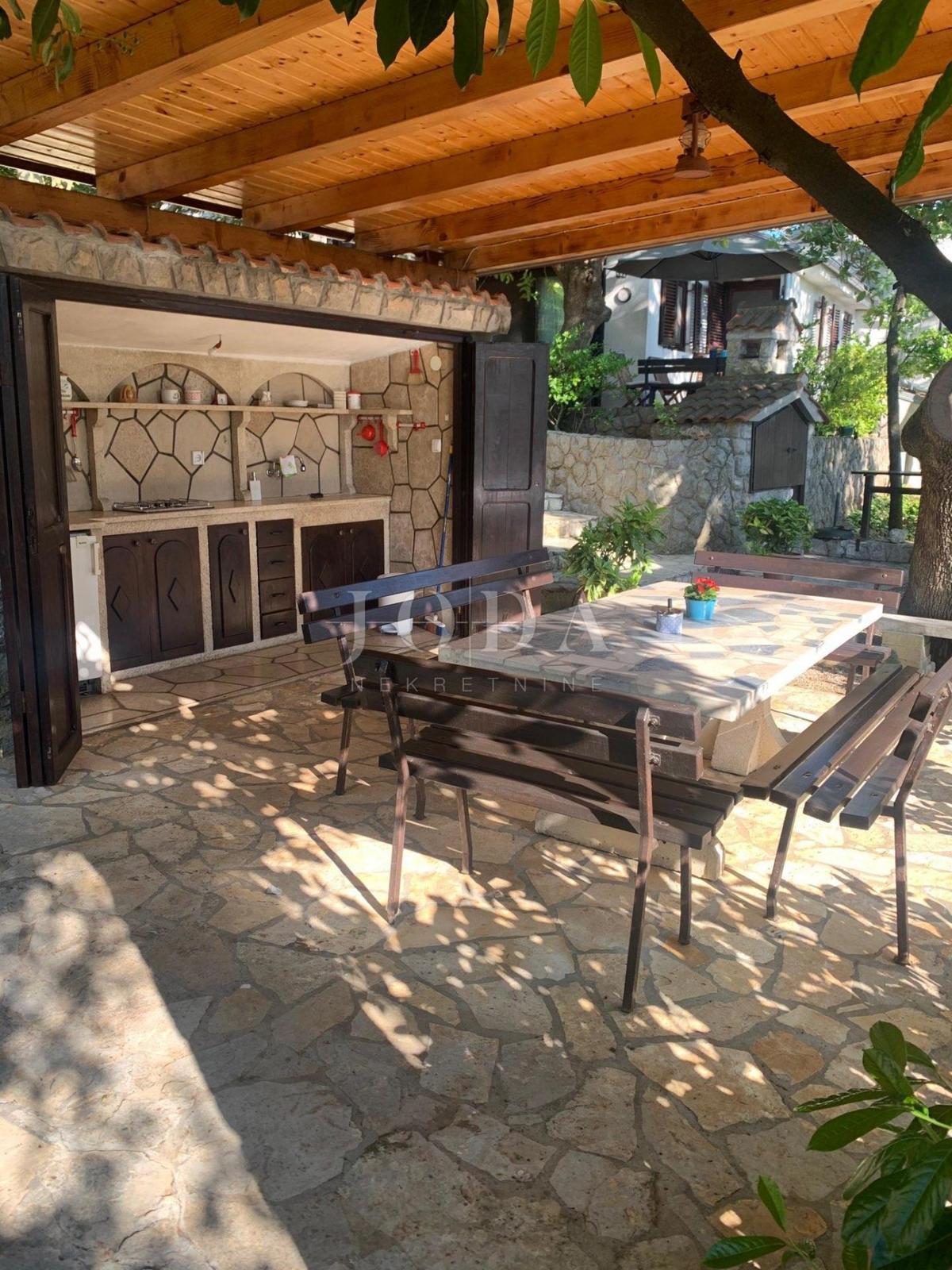 Detached family house with a large garden, island of Krk