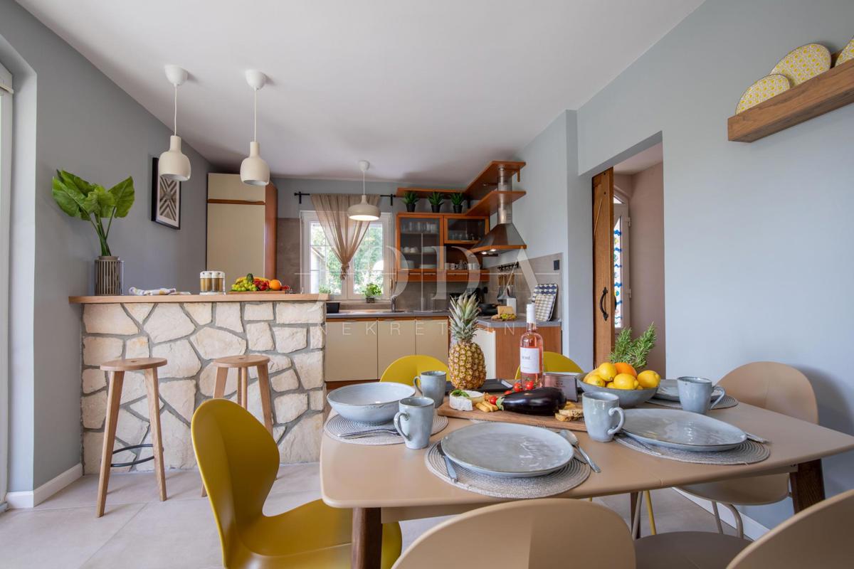 Casa in ottima posizione a soli 50 m dal mare - baia di Soline