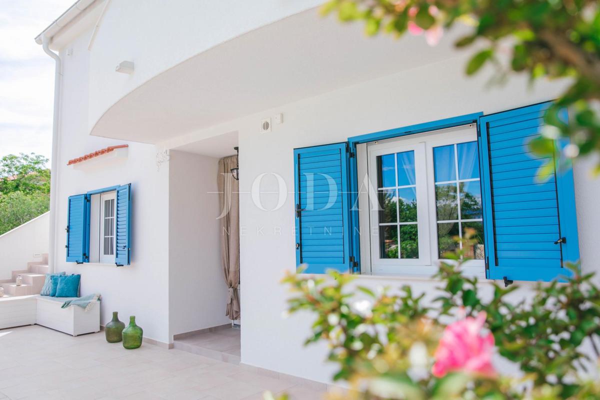 Casa in ottima posizione a soli 50 m dal mare - baia di Soline